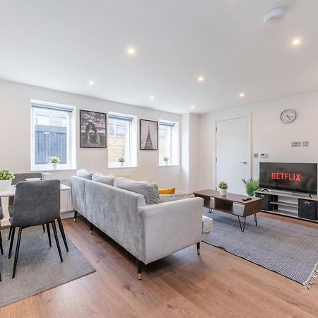 Modern London Home - 2 Bedrooms 2 Bath - Battersea, Vauxhall & Nine Elms Station ภายนอก รูปภาพ