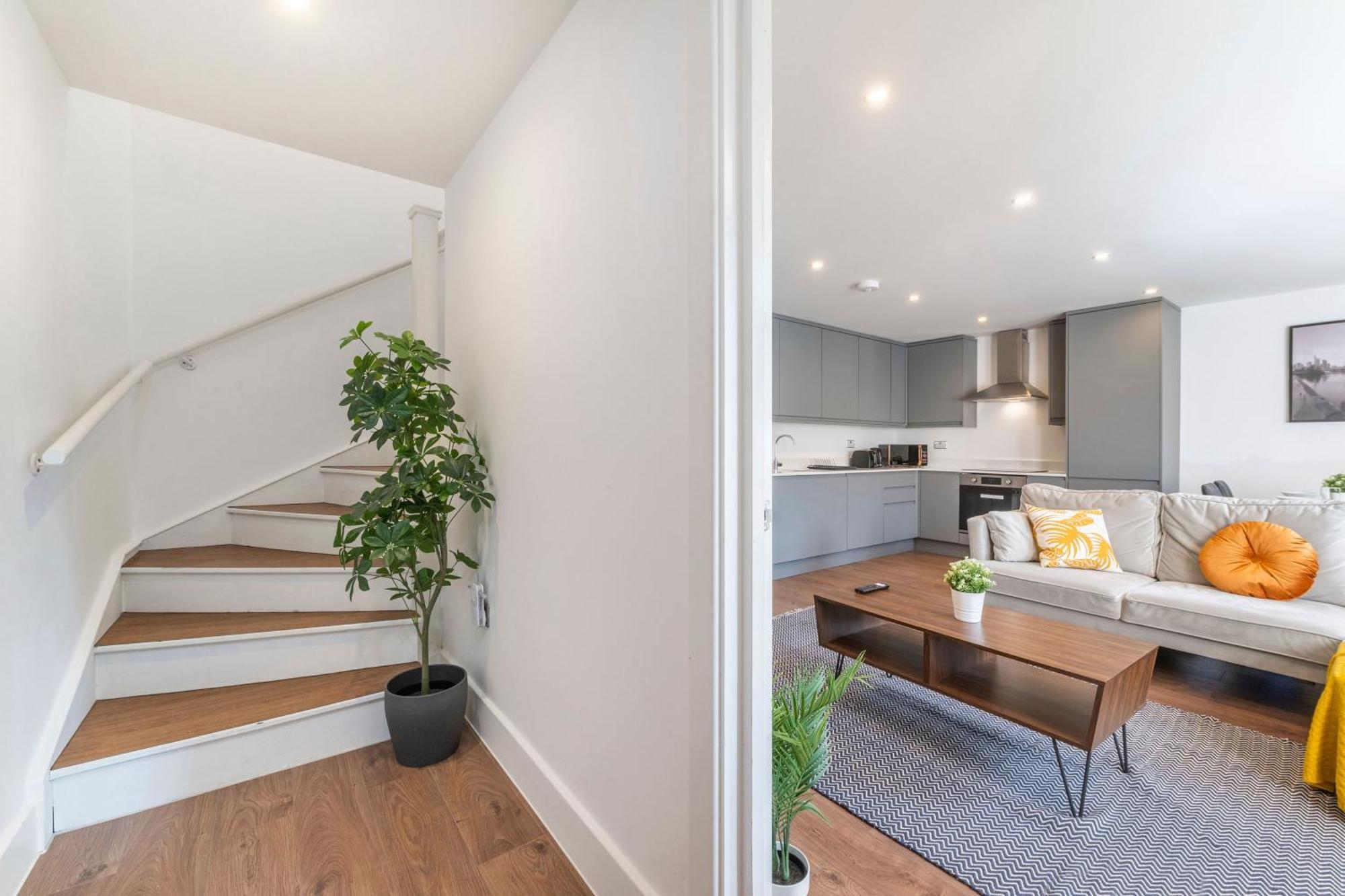 Modern London Home - 2 Bedrooms 2 Bath - Battersea, Vauxhall & Nine Elms Station ภายนอก รูปภาพ